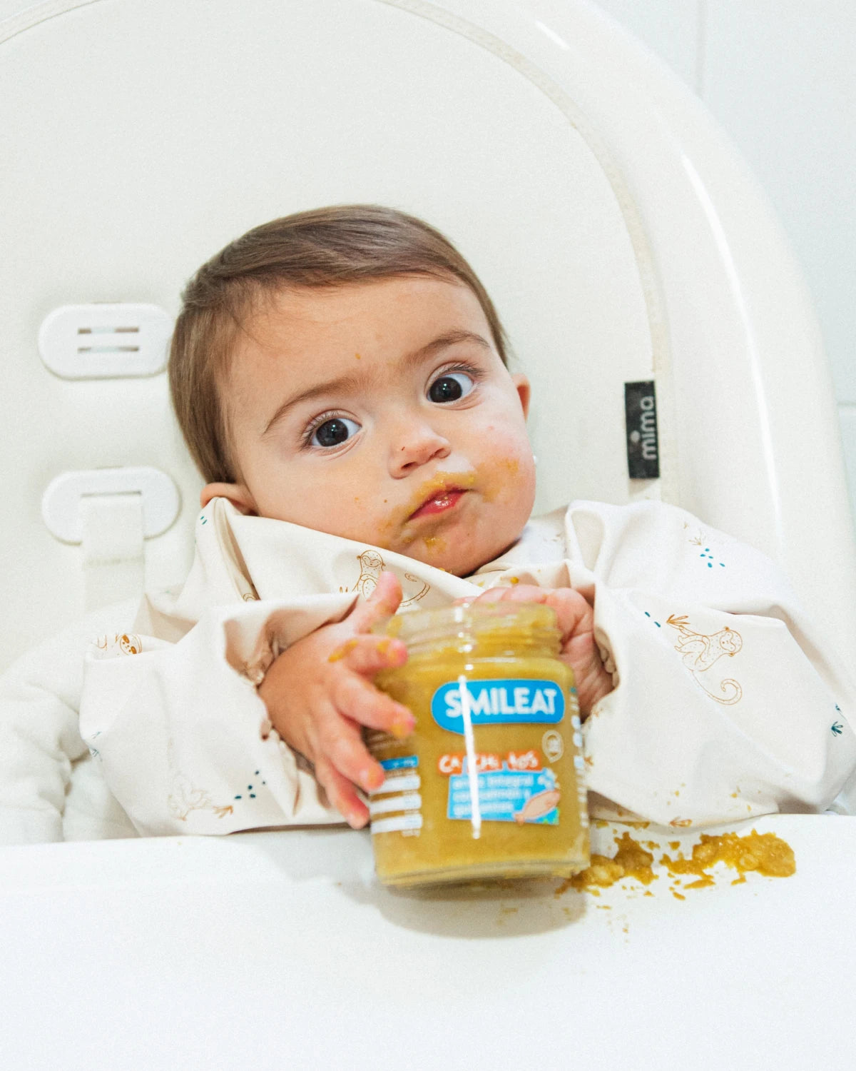 Boiões de PE-DA-CI-NHOS arroz integral com salmão e ervilhas